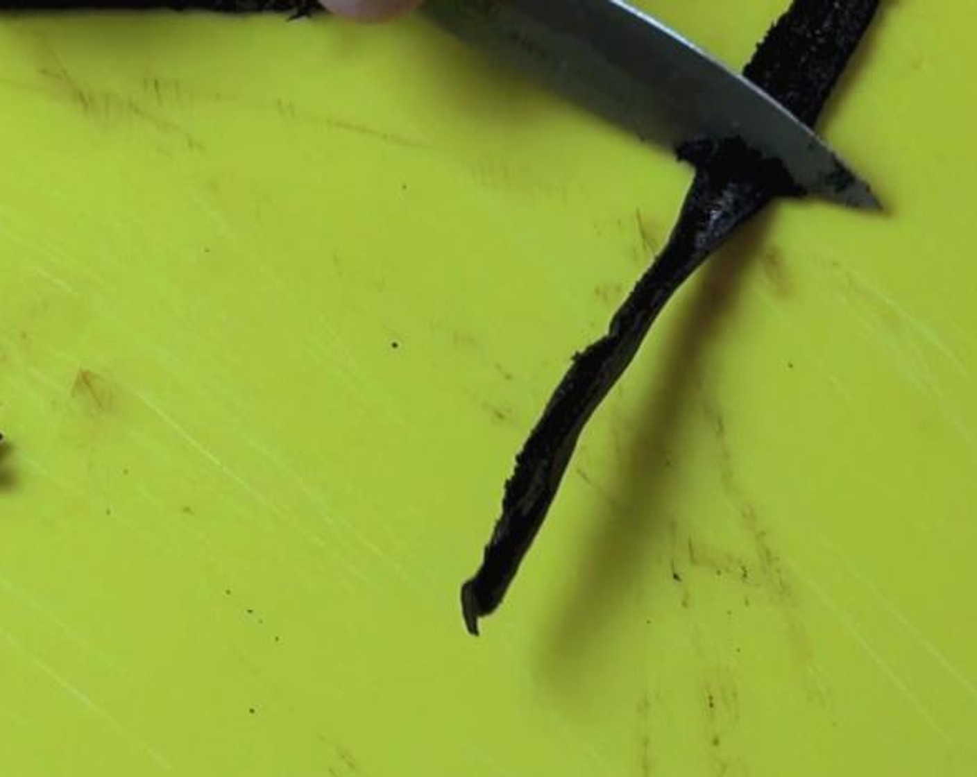 step 1 Take the Vanilla Bean Pod (1) cut it in half and split it in the middle. Use the back of a knife to scrape out the vanilla bean. You can substitute the vanilla bean with 1 to 2 teaspoons of any other vanilla extract, paste or powder.