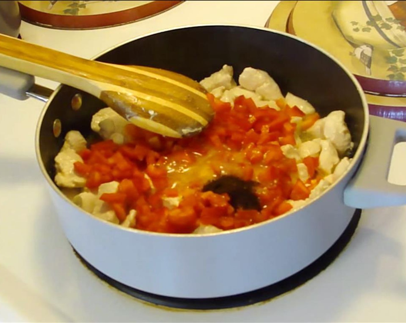 step 3 Add Red Bell Peppers (2), Italian Dressing (4 Tbsp) and Chili Powder (1 Tbsp). Cook 3 minutes, or until chicken is done, stirring frequently. Add Chunky Salsa (1/2 cup) and Sour Cream (1/2 cup) and mix well.