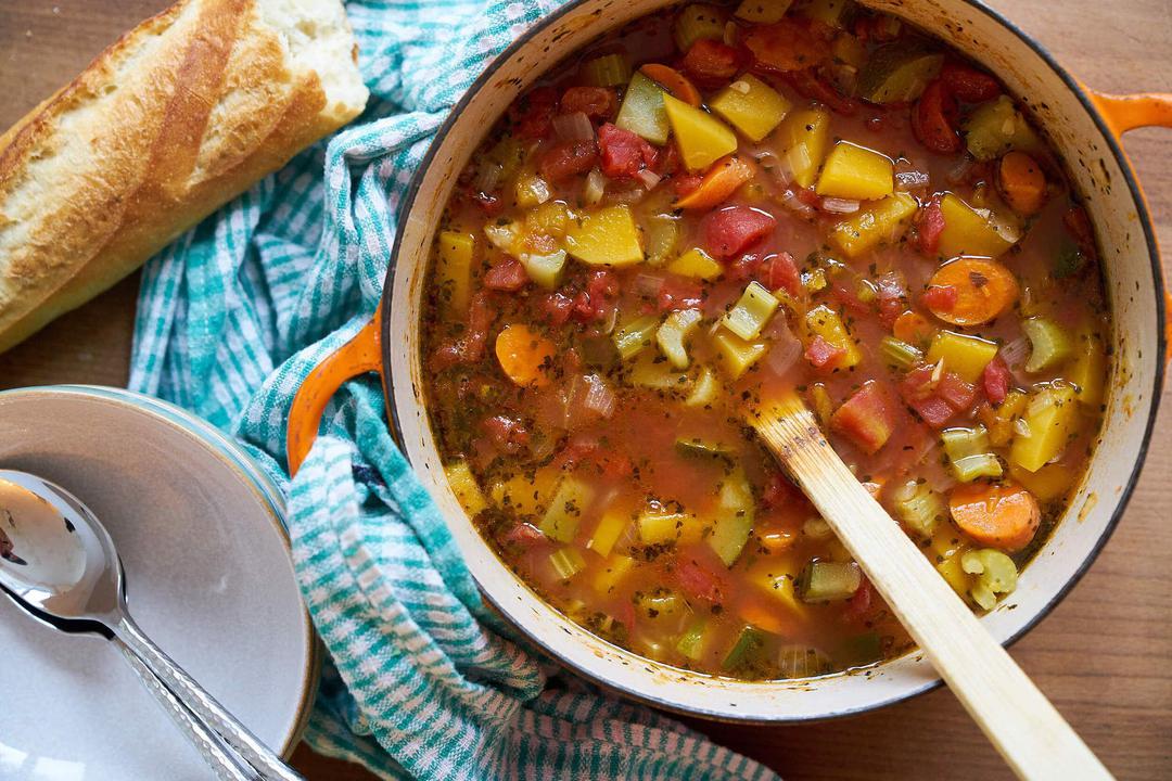 A slow cooker fall harvest vegetable soup from a North Shore grocery.