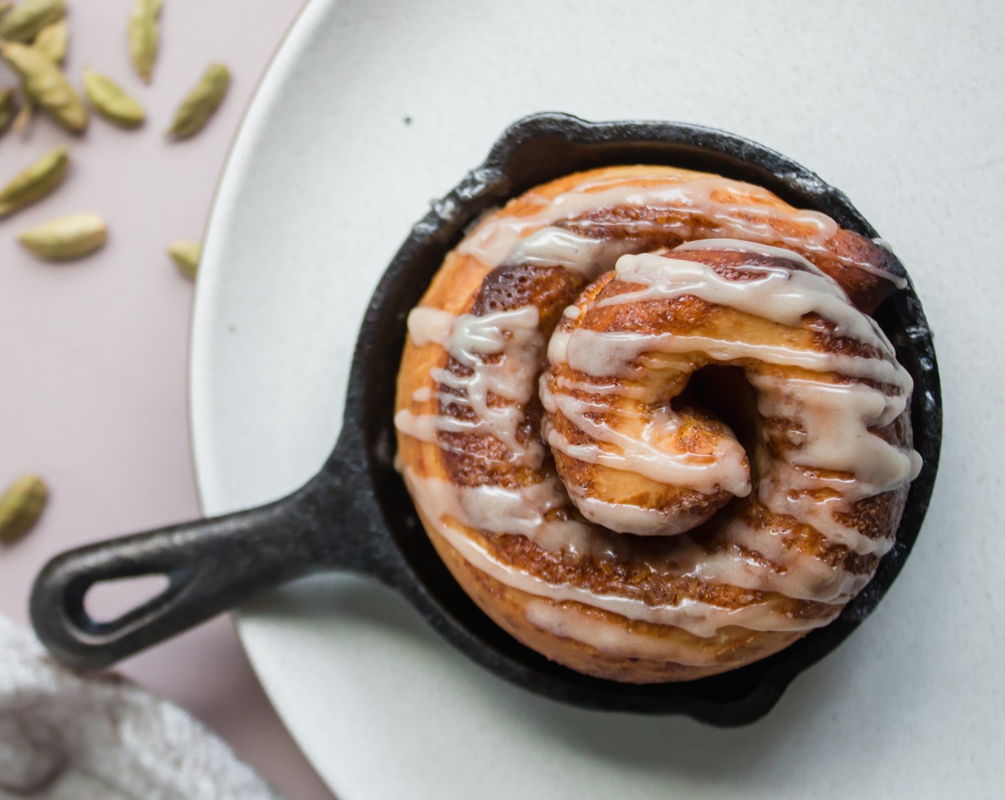 step 14 Drizzle on top of the buns and enjoy!