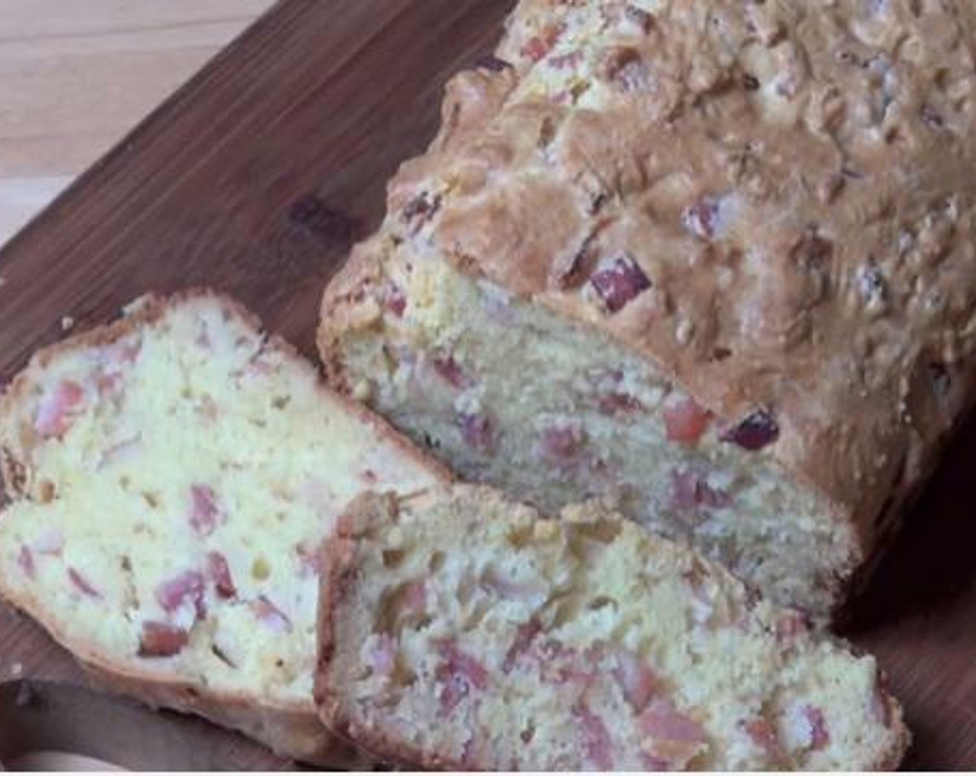 step 6 Allow the bread to cool for about 30 minutes. Serve and enjoy!