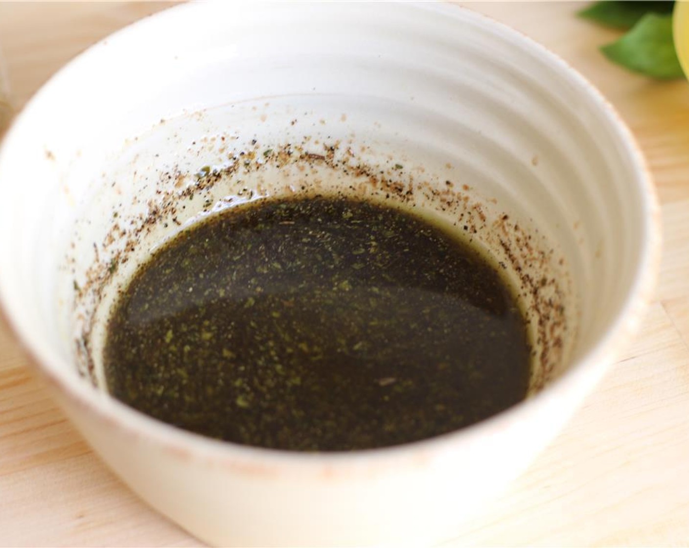 step 2 Add the Olive Oil (2 Tbsp), Apple Cider Vinegar (1 Tbsp), Balsamic Vinegar (2 Tbsp), Garlic Powder (1 tsp), Dried Oregano (1 tsp), Kosher Salt (1 tsp), and Ground Black Pepper (1 tsp) to a medium bowl.
