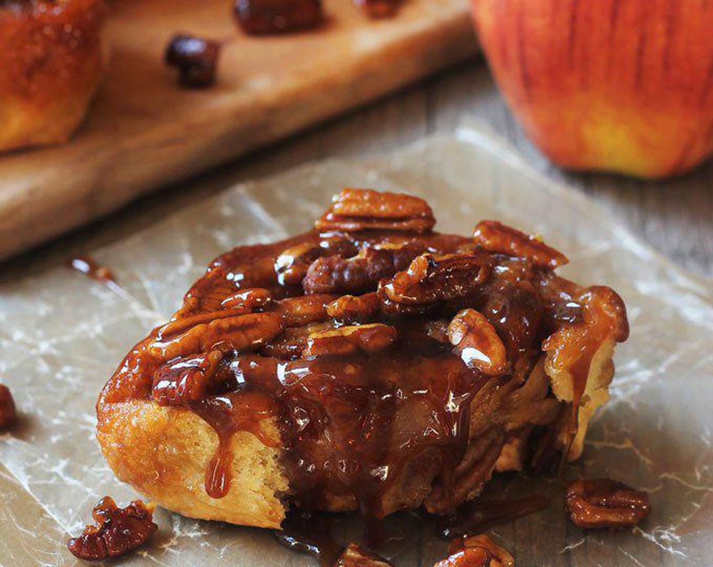 Apple Cinnamon Sticky Buns