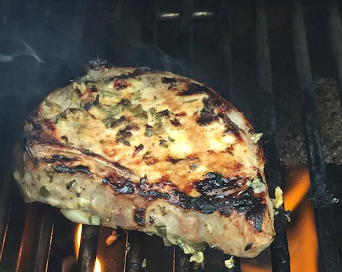 Grilled Pork Chops with Garlic-Lime Mojo