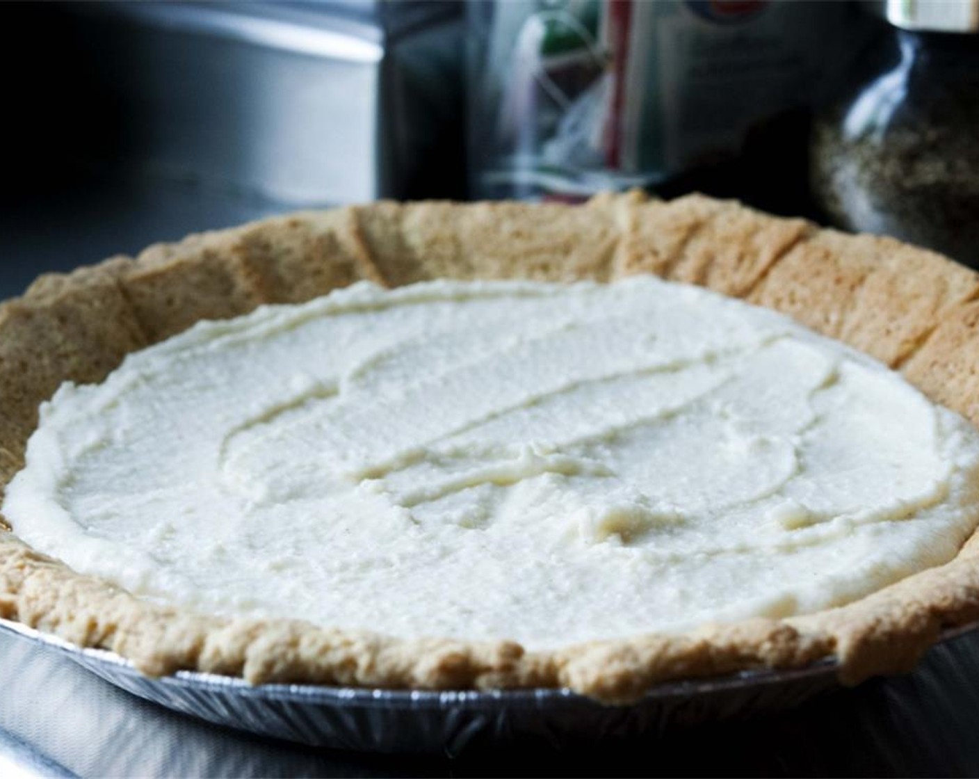 step 12 Cover the crust shell with lemon custard.