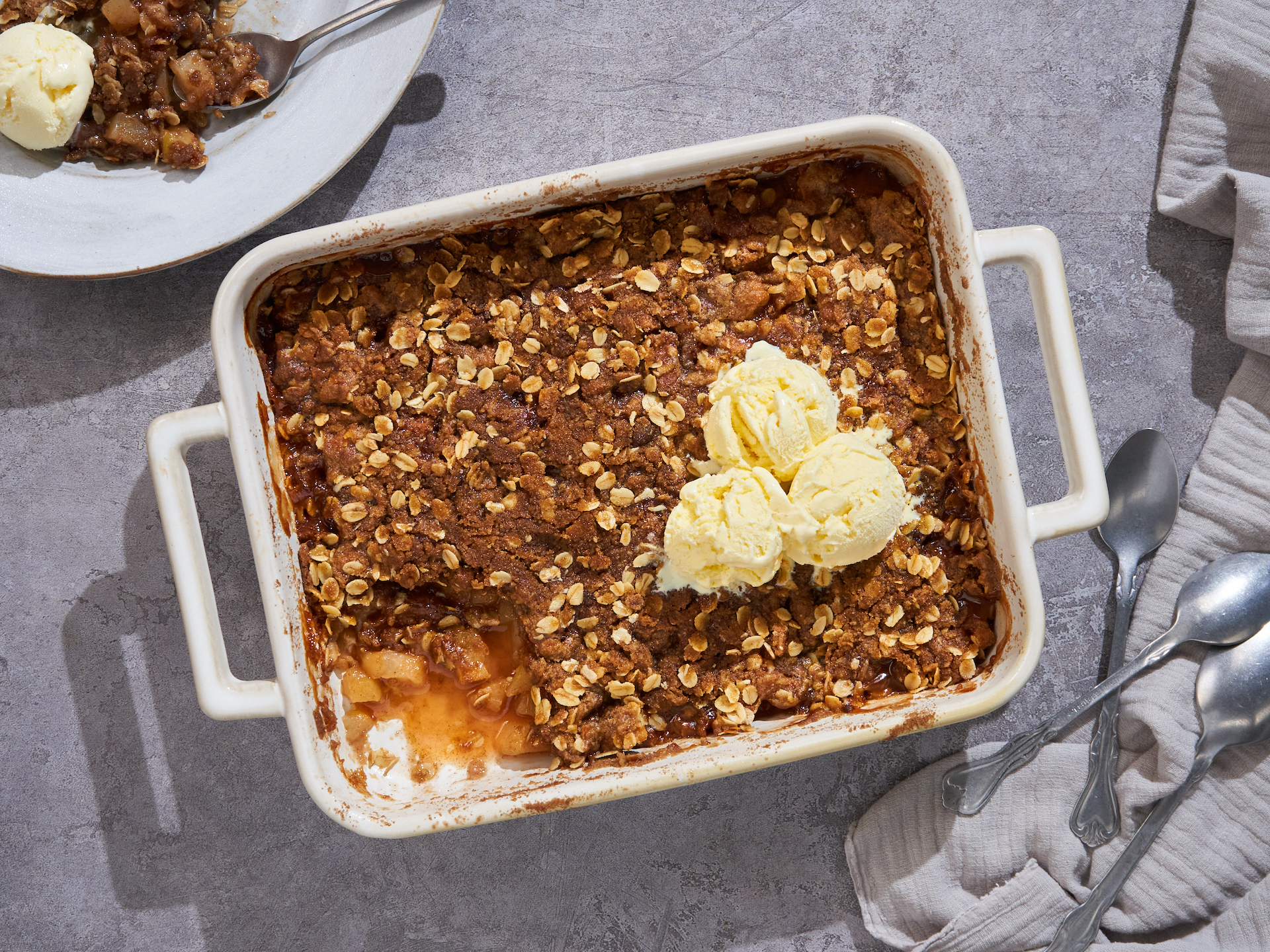 Homemade easy apple crisp with an oat topping, a classic fall dessert.