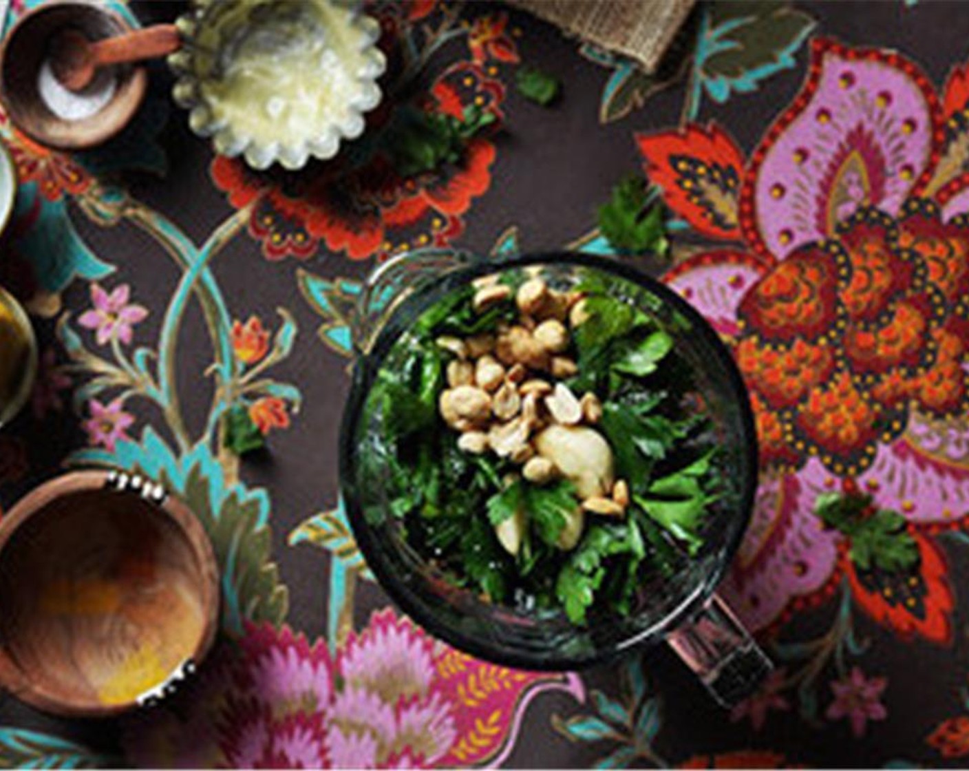 step 1 Put Fresh Cilantro (1 cup), Fresh Mint Leaves (1 cup), Italian Flat-Leaf Parsley (1 cup), Garlic (3 cloves), Green Chili Peppers (2), Salt (1 tsp), Ground Black Pepper (1 tsp), juice from Lemon (1) and Peanuts (4 Tbsp) into a blender.